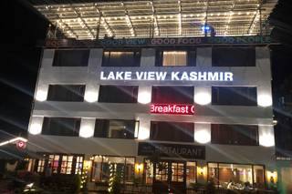Hotel Lakeview Kashmir