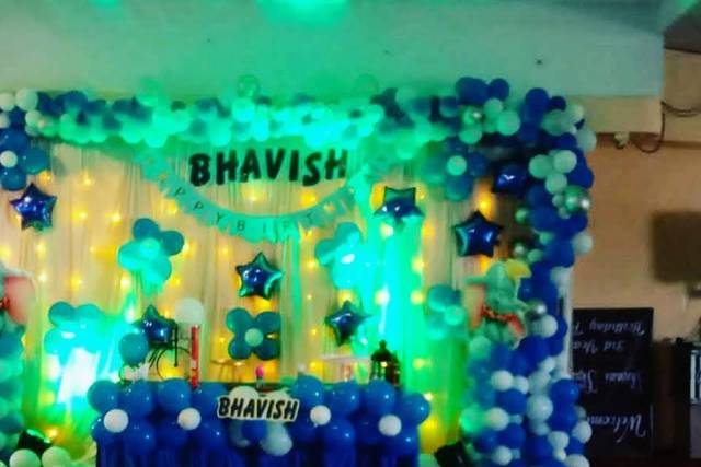 Balloon decor