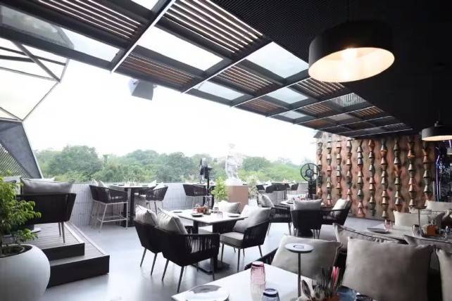 Rooftop area