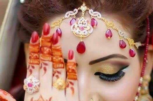 Bridal makeup