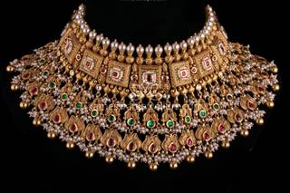 Kameswari Jewellers