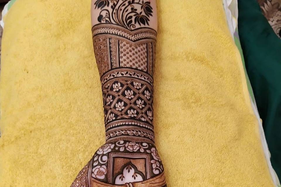 Bridal mehndi designs