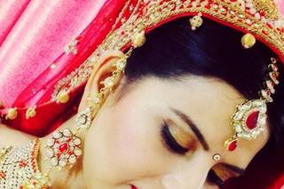 Deepti Gaba Makeup Artist and Hair Stylist