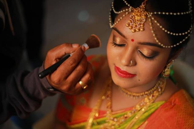 Makeup Artist Naveen Malli