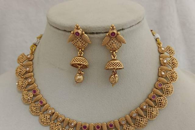 Bridal jewellery