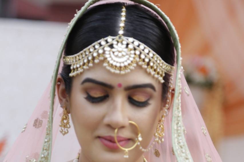 Surbhi Make Up Artist