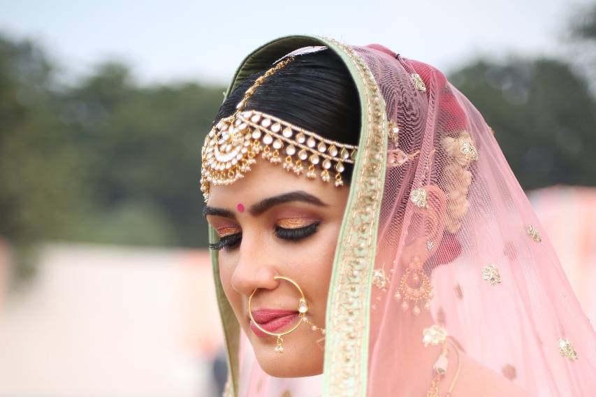 Surbhi Make Up Artist