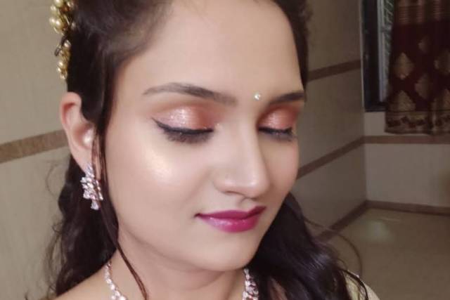 Party makeup