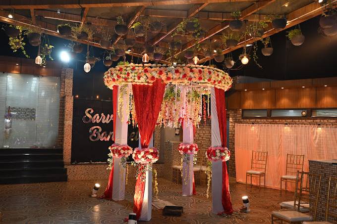 Banquet hall