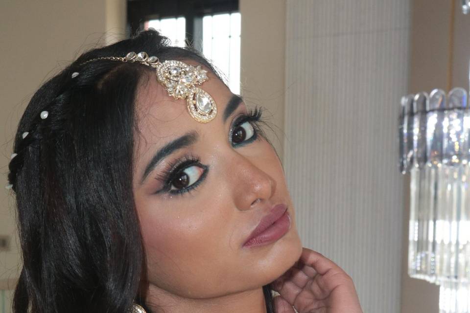 Asian Engagement Glam