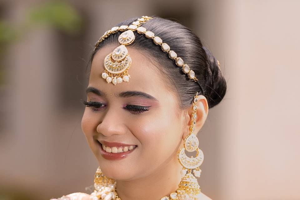 Party makeup