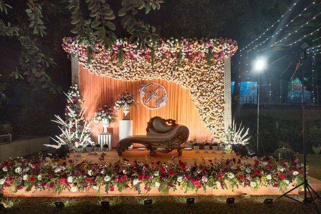Stage decor