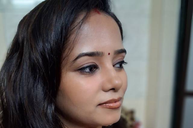 Party makeup