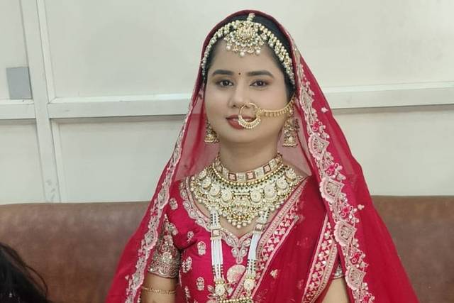 Bridal makeup