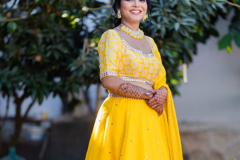 Haldi bride urmi