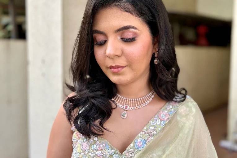 Party makeup