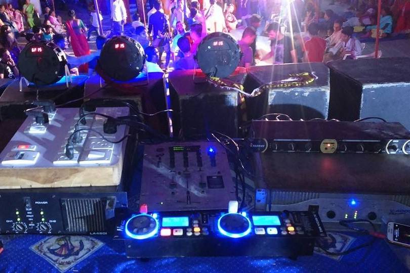 DJ Bhavani, Surat