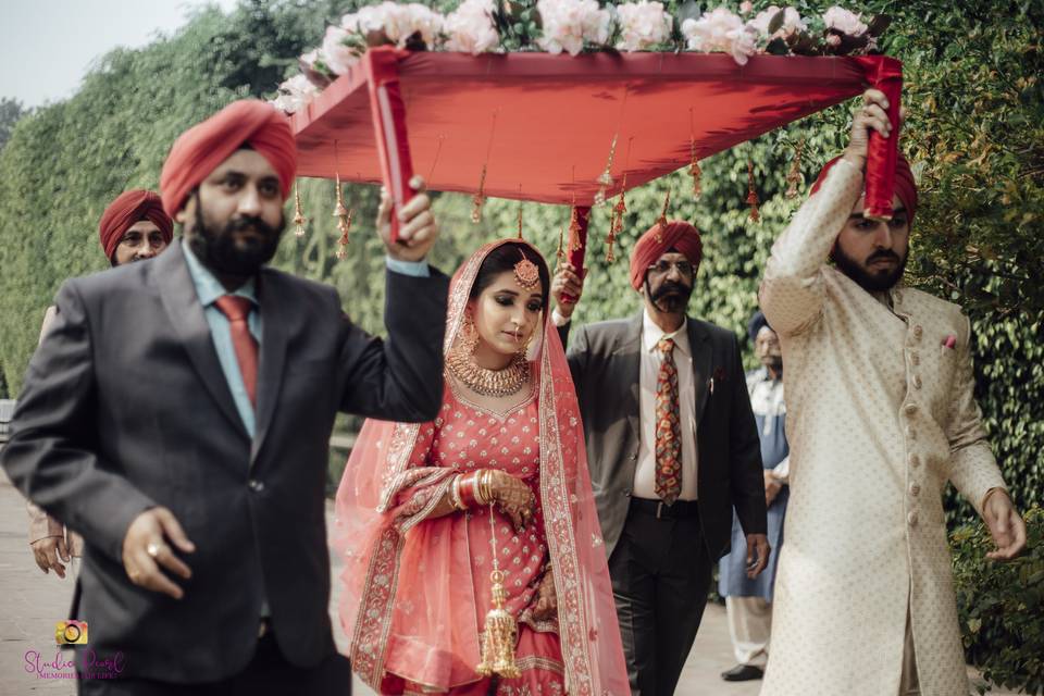 Bride Entry