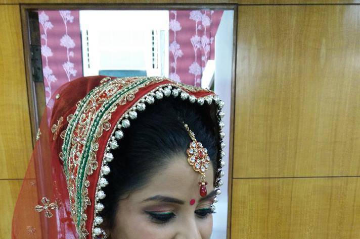 Bridal makeup