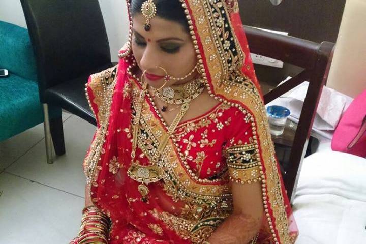 Bridal makeup