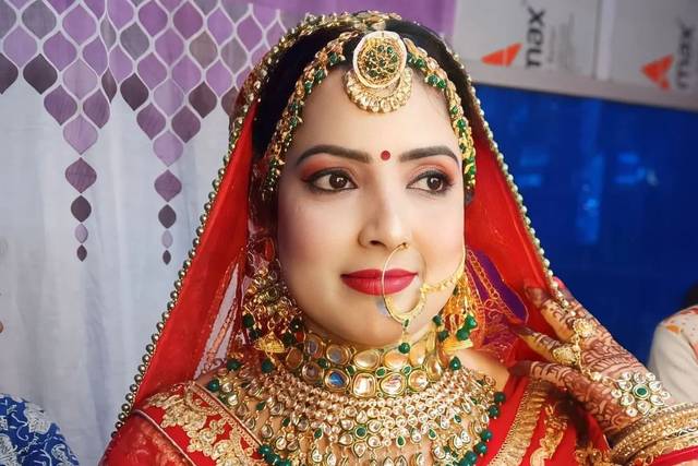 Bridal makeup