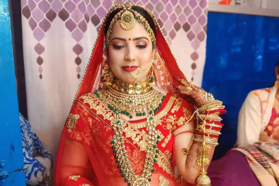 Bridal makeup