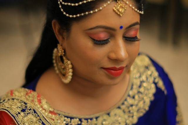 Traditional Makeup