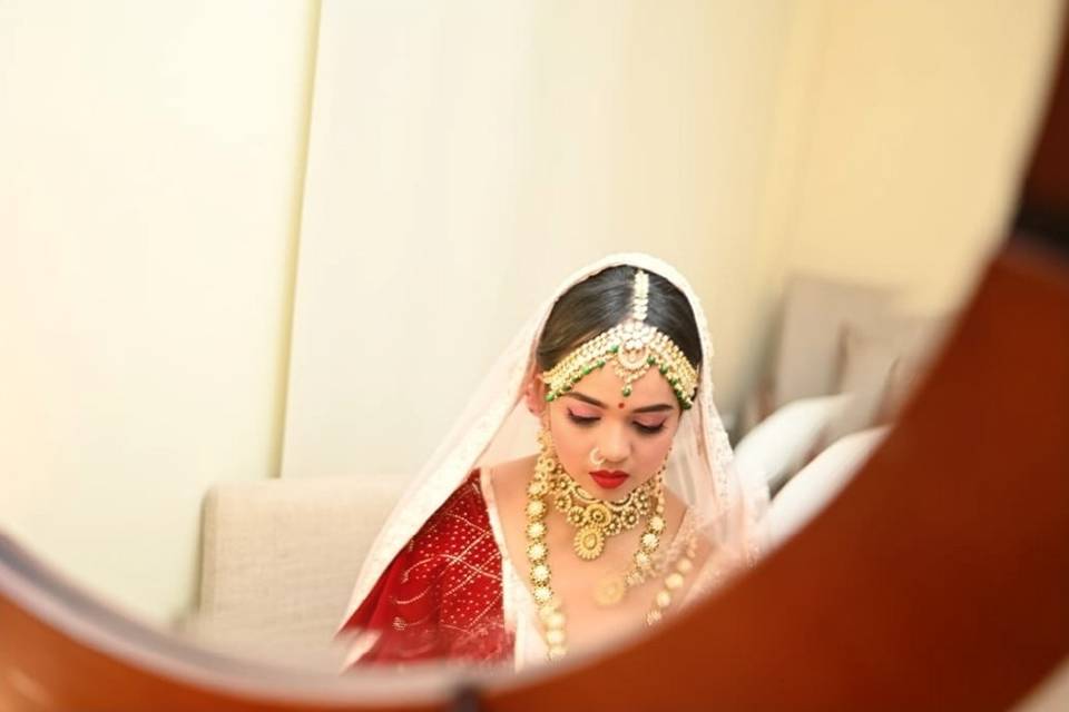 Sandhya The Makeup Artist