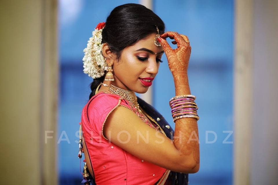 Top Model Photographers in Tezpur - Best Professional Model Portfolio  Photographers - Justdial