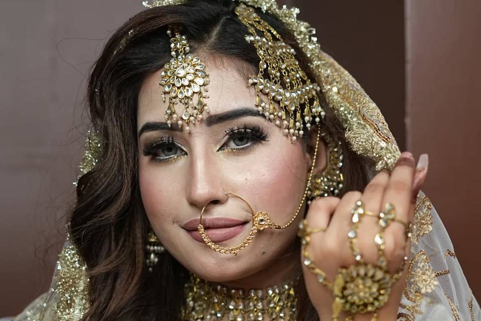 Bridal makeup