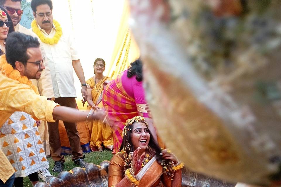 Bride haldi