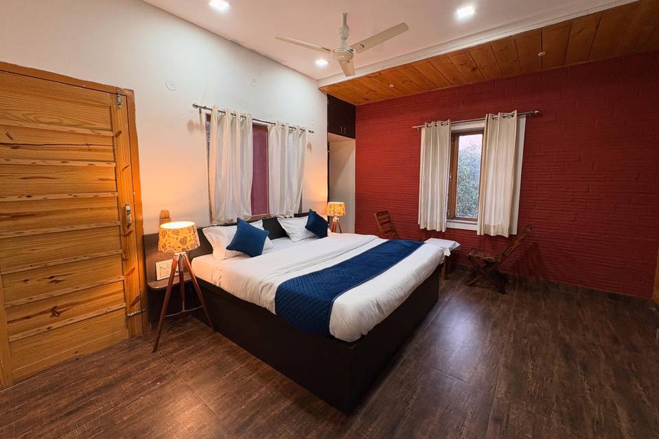 Accommodation