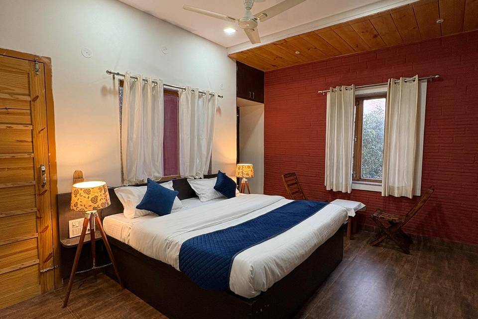 Accommodation