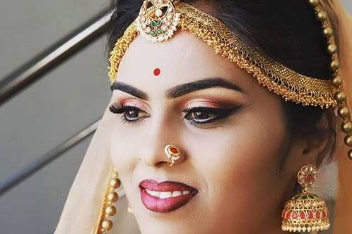 Vishal's Make-up Studio