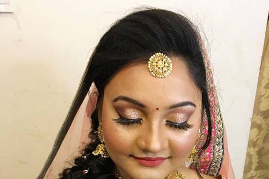 Bridal makeup