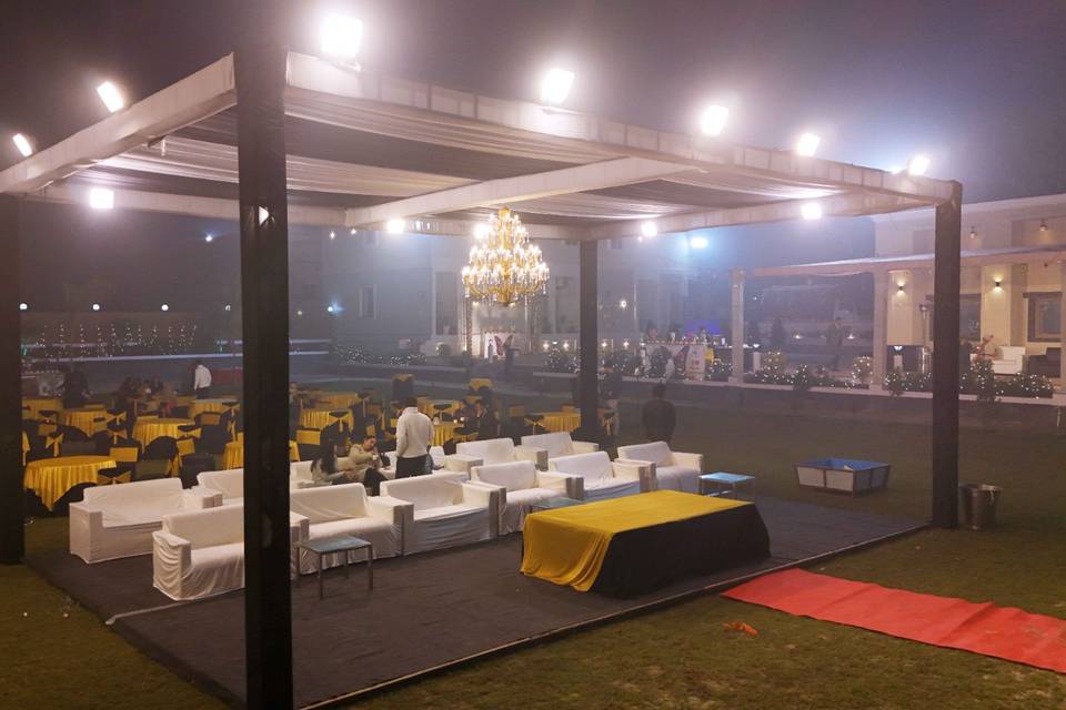 Lawn area