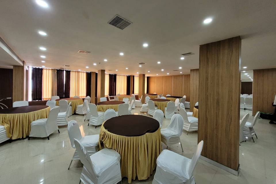 Banquet hall