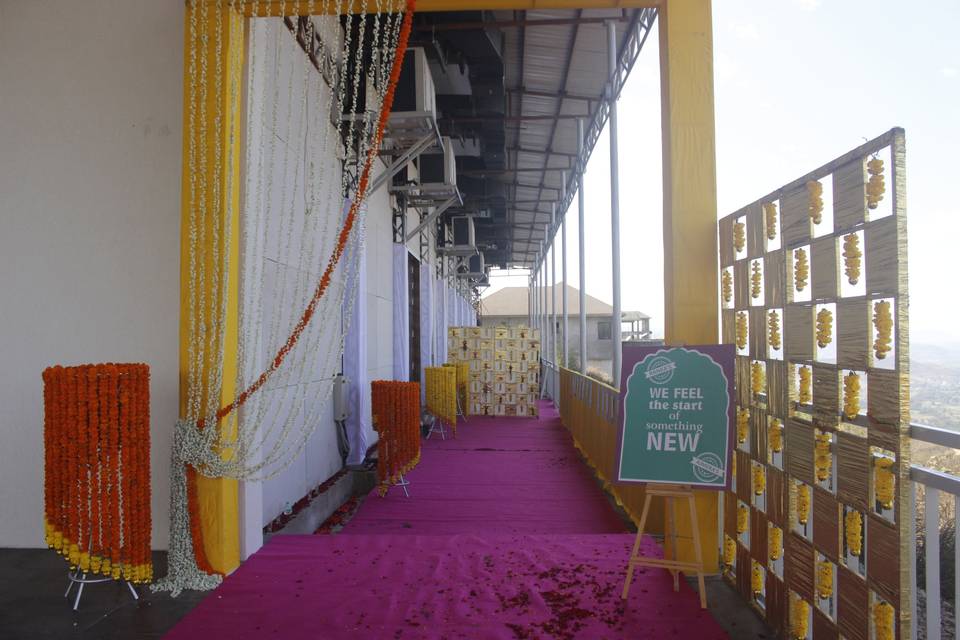 Banola Entrance Decor