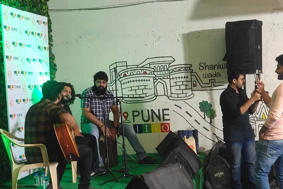 Live band at jito pune