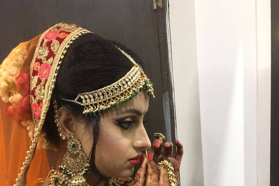 Bridal makeup