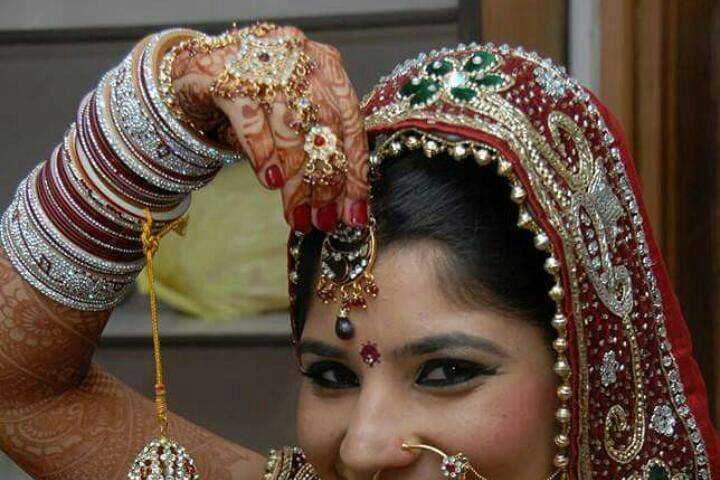 Bridal makeup