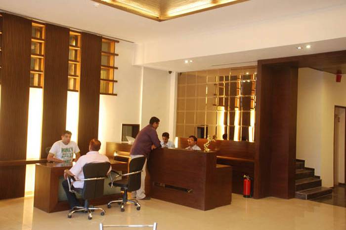 Hotel Saugaat Regency, Chandigarh