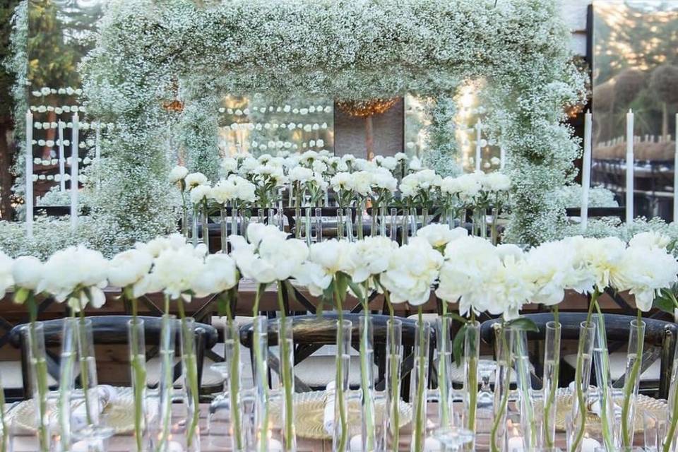 White flower decor