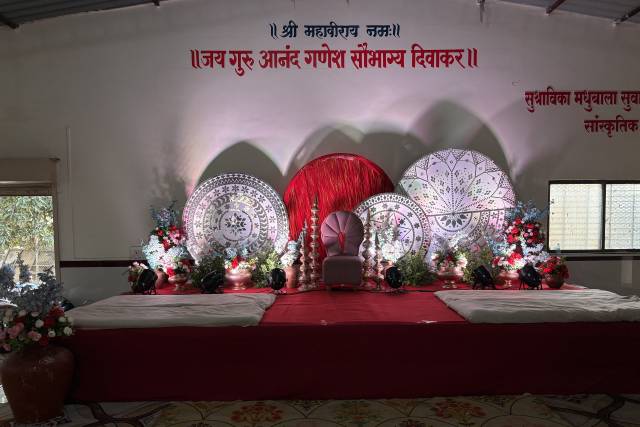 Stage decor
