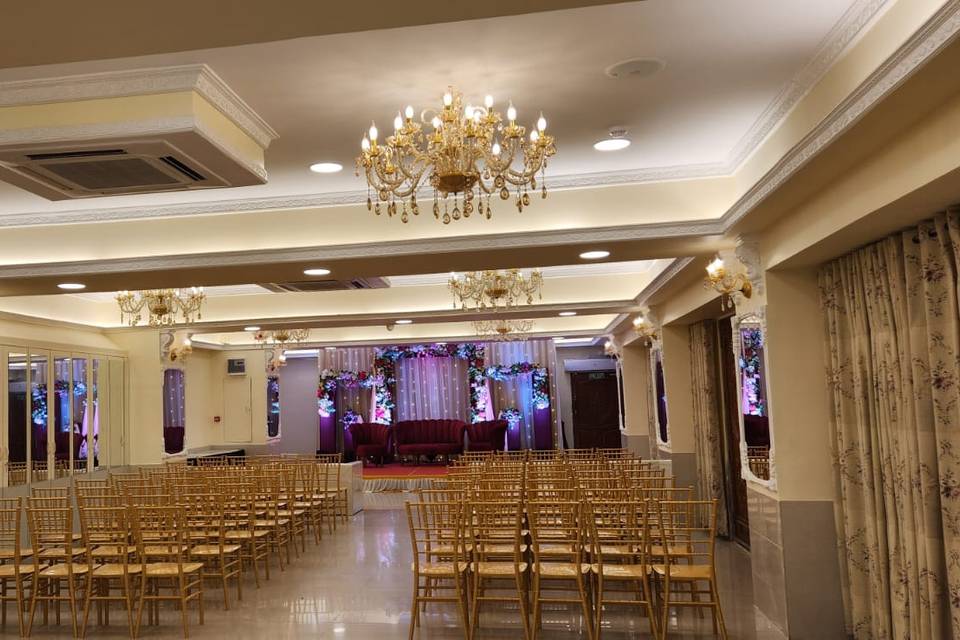 Banquet hall