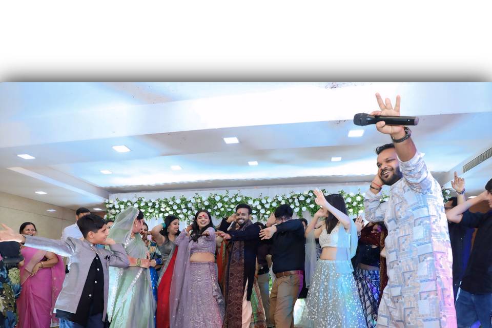 Connecting Through Dance 🎶