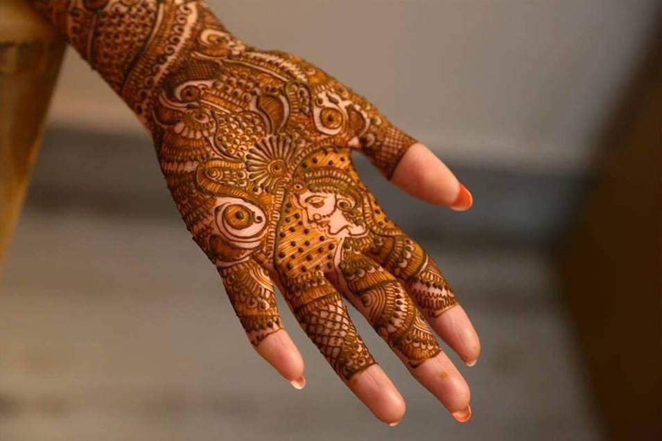 Meenu Mehendi Art