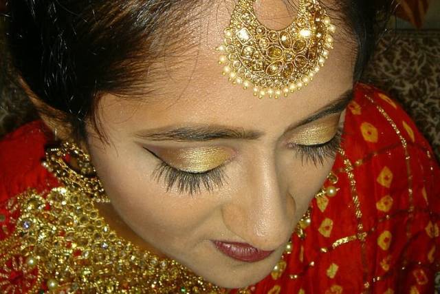 Bridal makeup