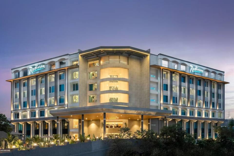 Radisson Resort & Spa Khopoli