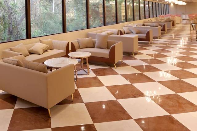 Banquet hall